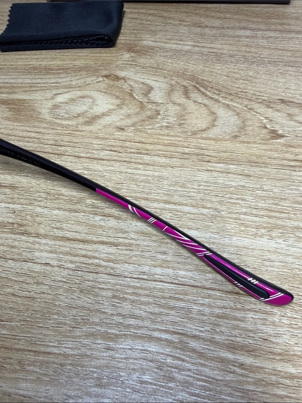 NEW Oakley Women's 009191 65/09  Black Frame , PNK P POLAR , GENERIC CASE